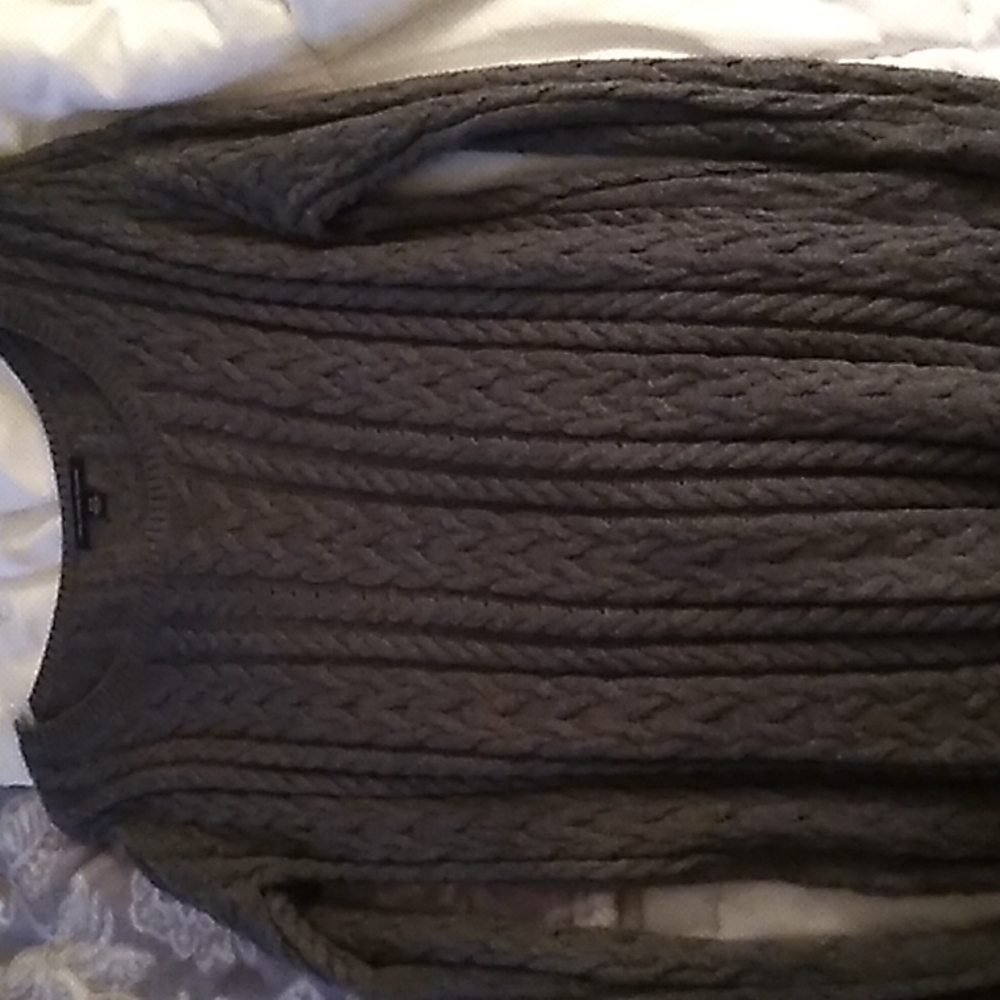 American eagle sweater